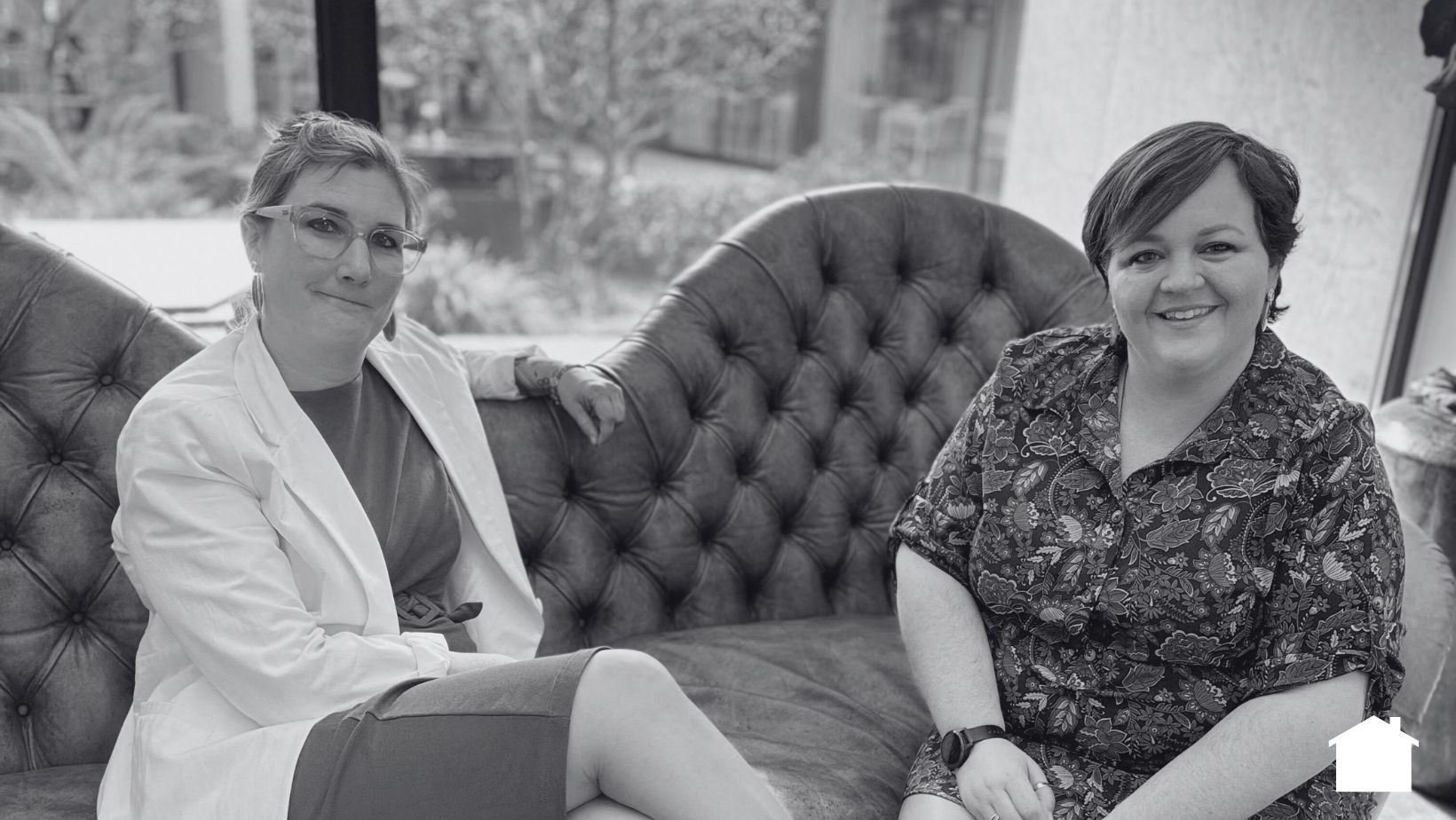 Sara en Charline van De Praktijk in gesprek over trauma en hechting als strategie
